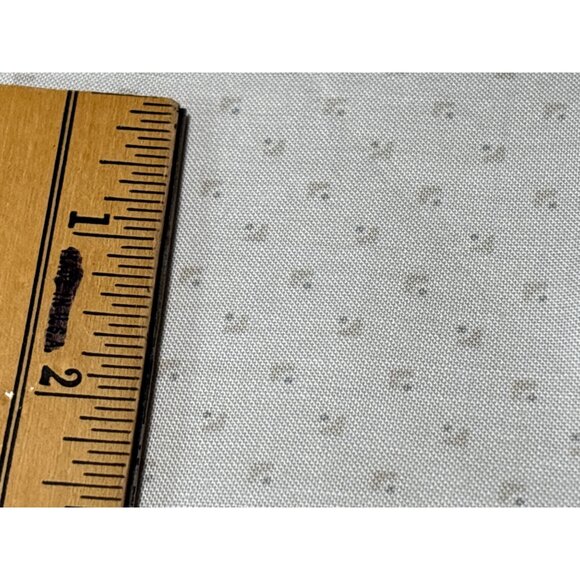 Andover Fabrics Gray Dot Cotton Fabric 1/2 yard x 44" for Quilting & Sewing Proj - Picture 2 of 5